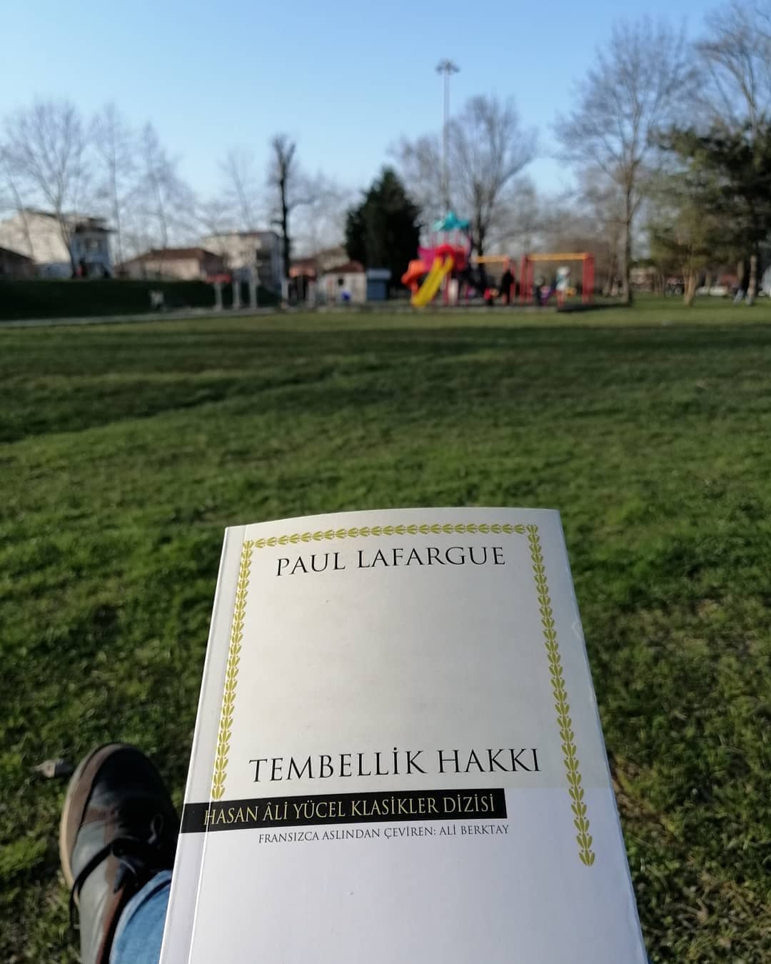 Tembellik Hakkı, Paul Lafargue